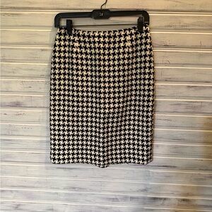 Talbots Monochrome Houndstooth Pencil Skirt